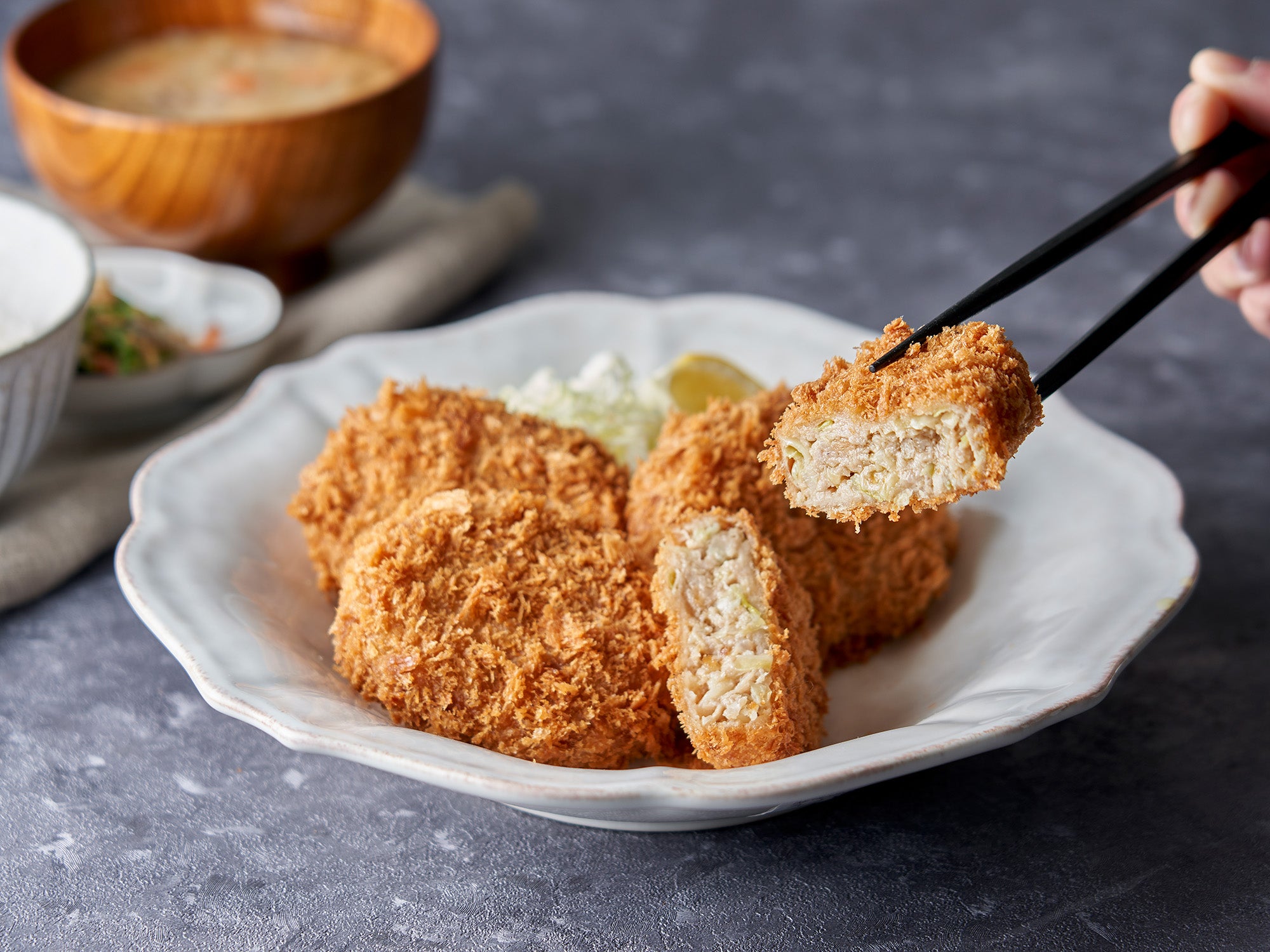 まい泉の黒豚キャベツメンチかつ(冷凍)